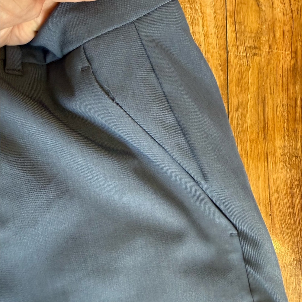 Banana Republic Women’s Gray Bootcut Dress Pants Slacks Size 8 - Picture 3 of 10